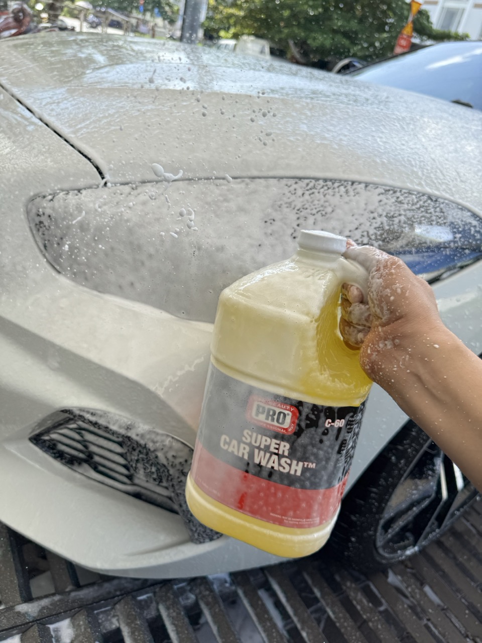 Nuoc-rua-xe-o-to-an-toan-super-car-wash-c-60-2