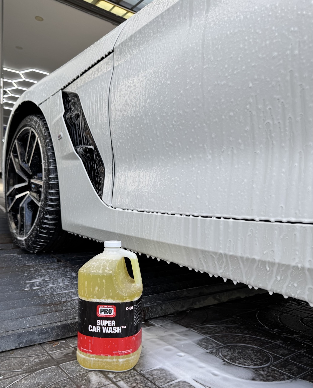 Nuoc-rua-xe-o-to-an-toan-super-car-wash-c-60-5